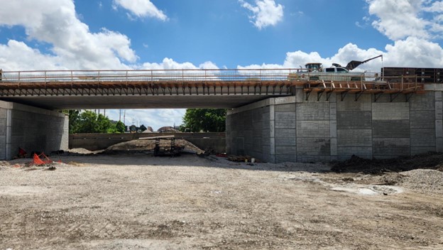 image for Coit Road Traffic Pattern Along the DART Silver Line Alignment to Change June 27 as Construction Progresses card