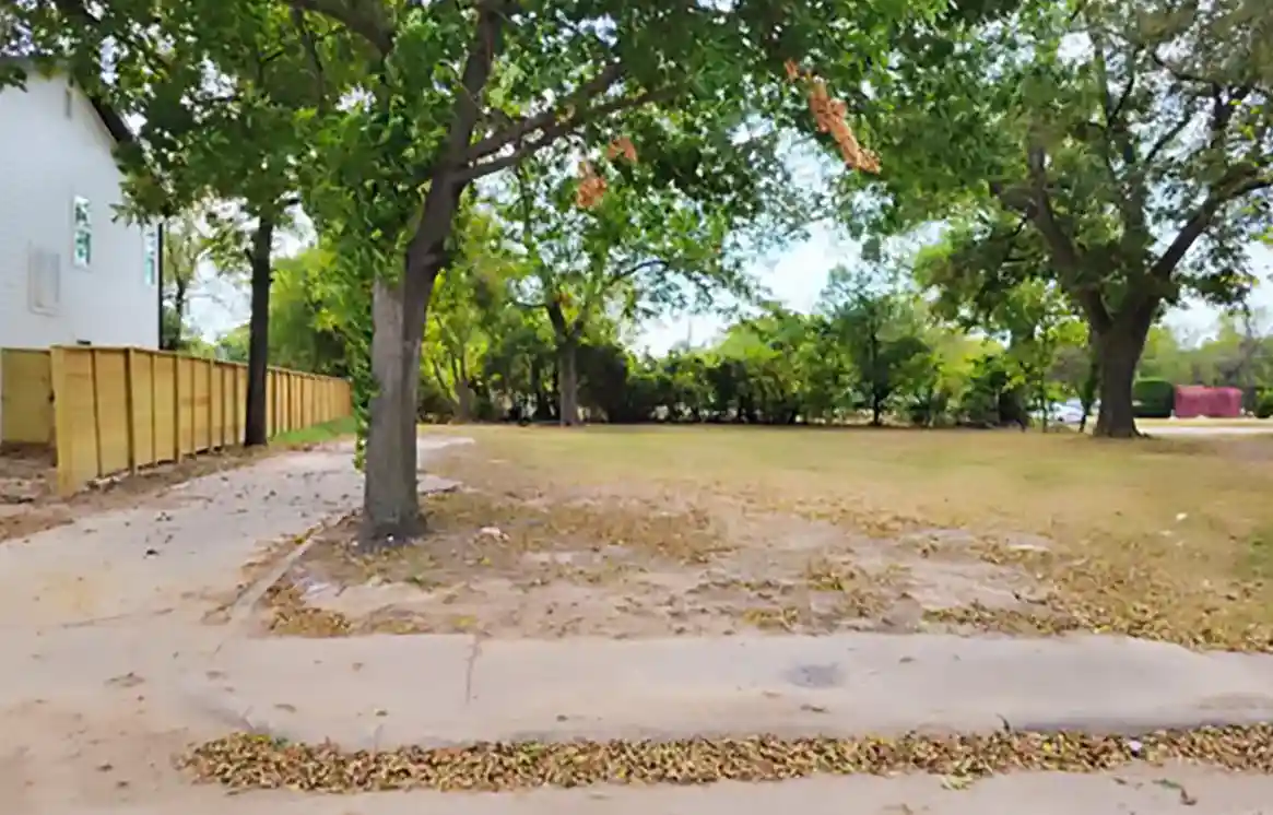 4211 First Ave Dallas 75210 image